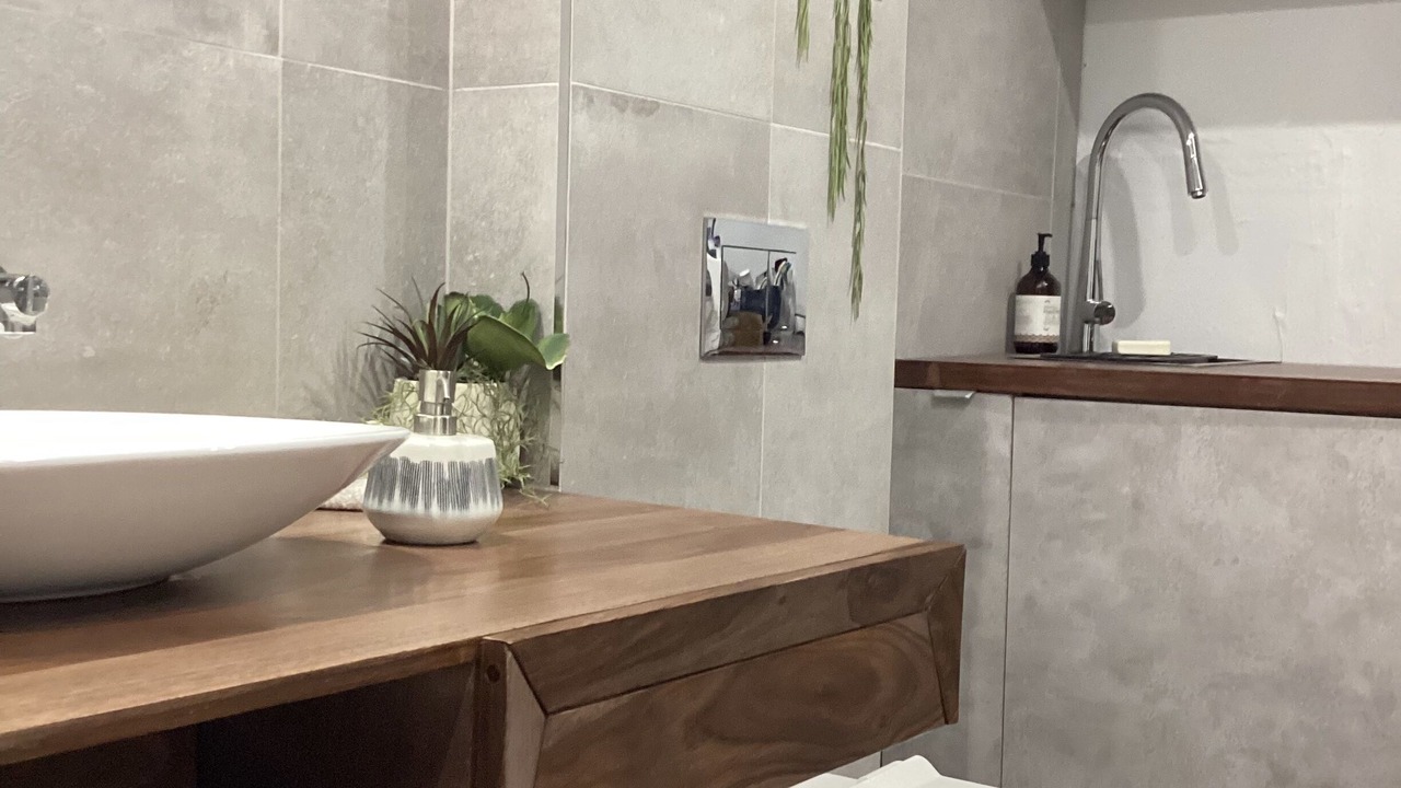 Photo of Bathroom in Port Melbourne