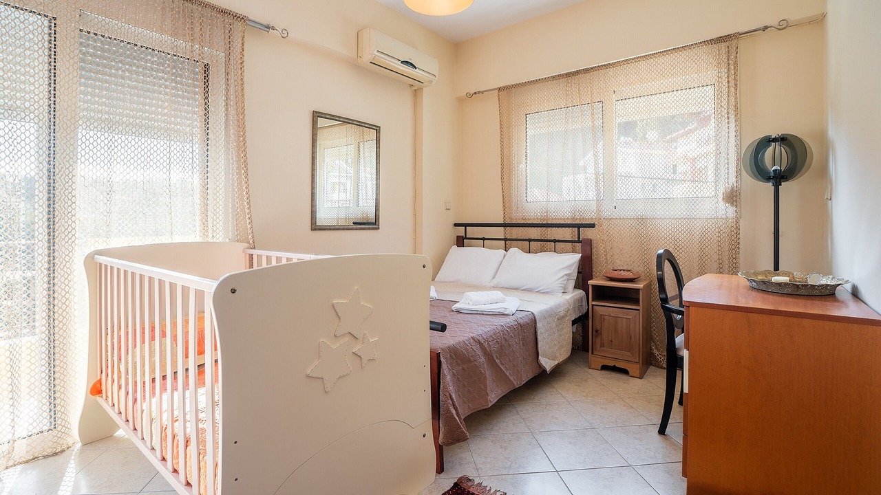 Photo of Bedroom in Asgourou