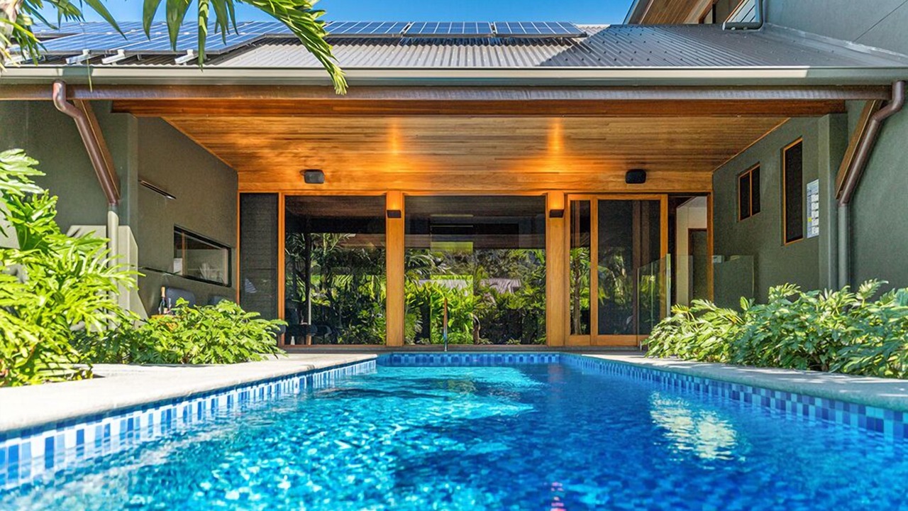 Photo of Outdoor in Flametree
