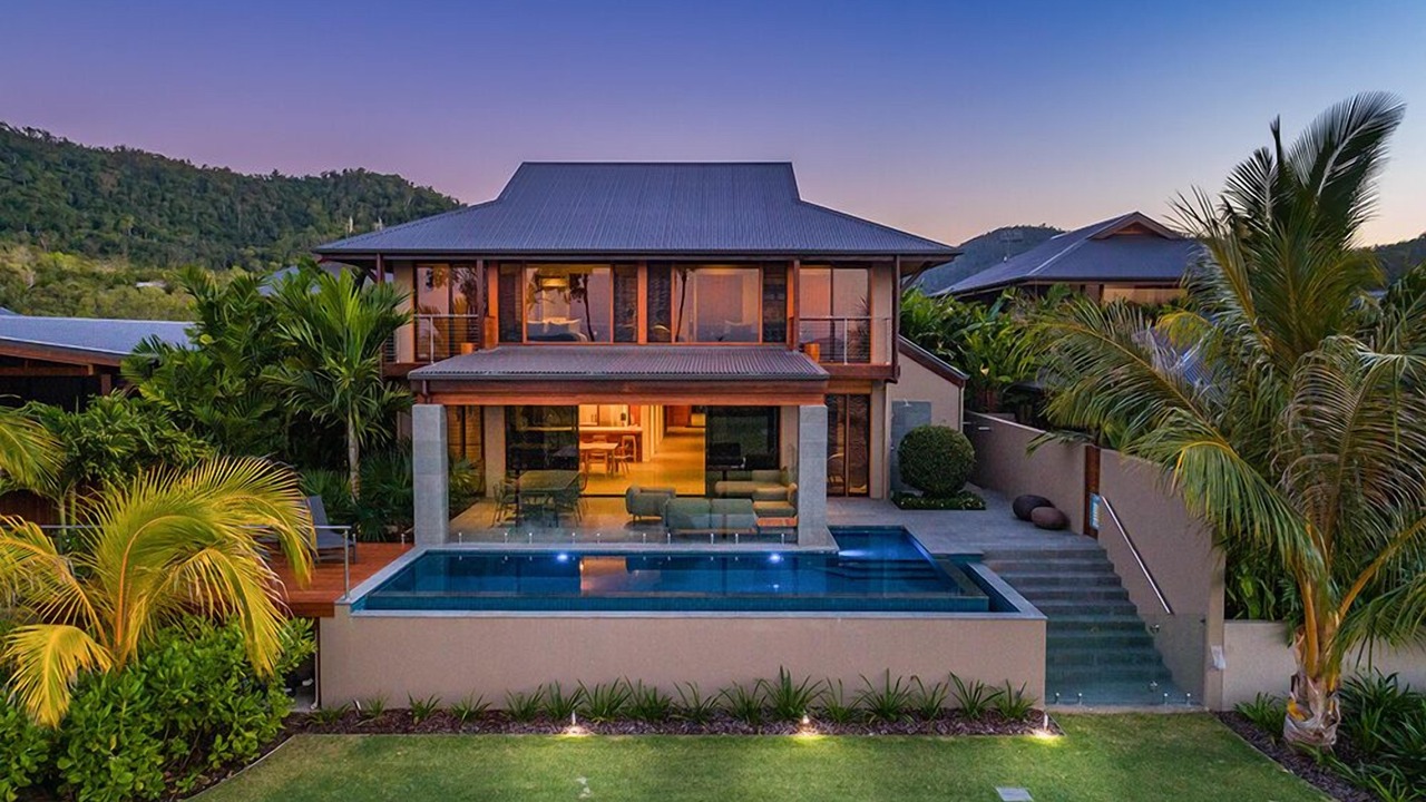 Photo of Outdoor in Flametree
