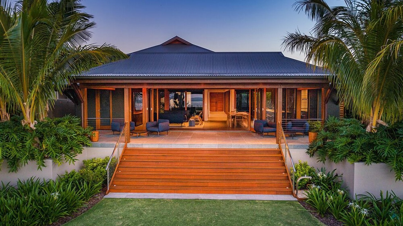 Photo of Outdoor in Flametree