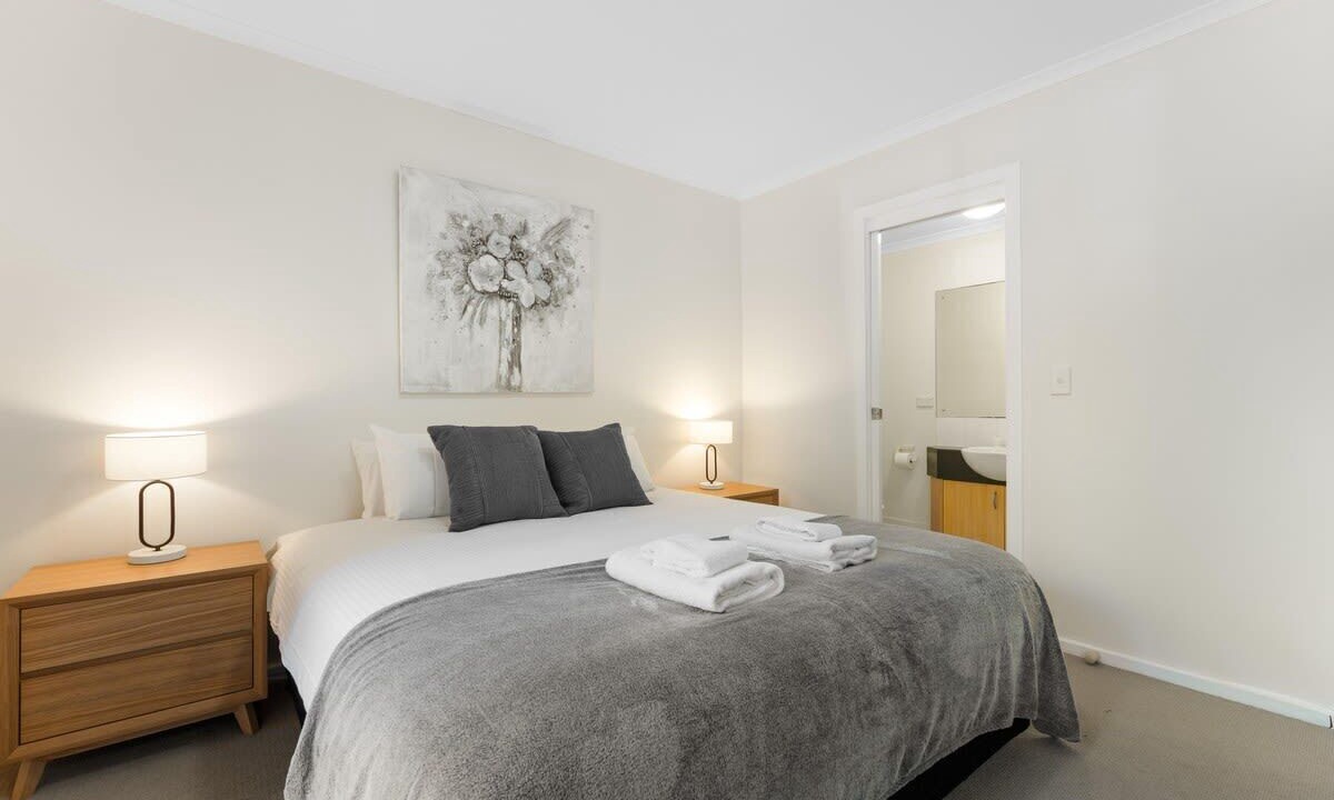 Photo of Bedroom in Adelaide Central Business District