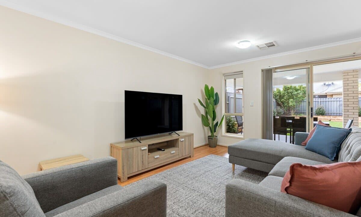 Photo of Livingroom in Dover Gardens