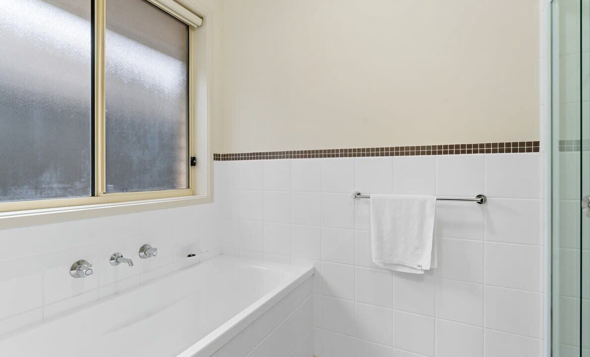 Photo of Bathroom in Dover Gardens