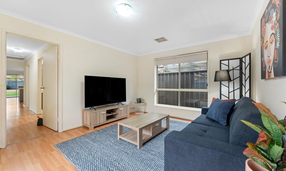 Photo of Bedroom in Dover Gardens