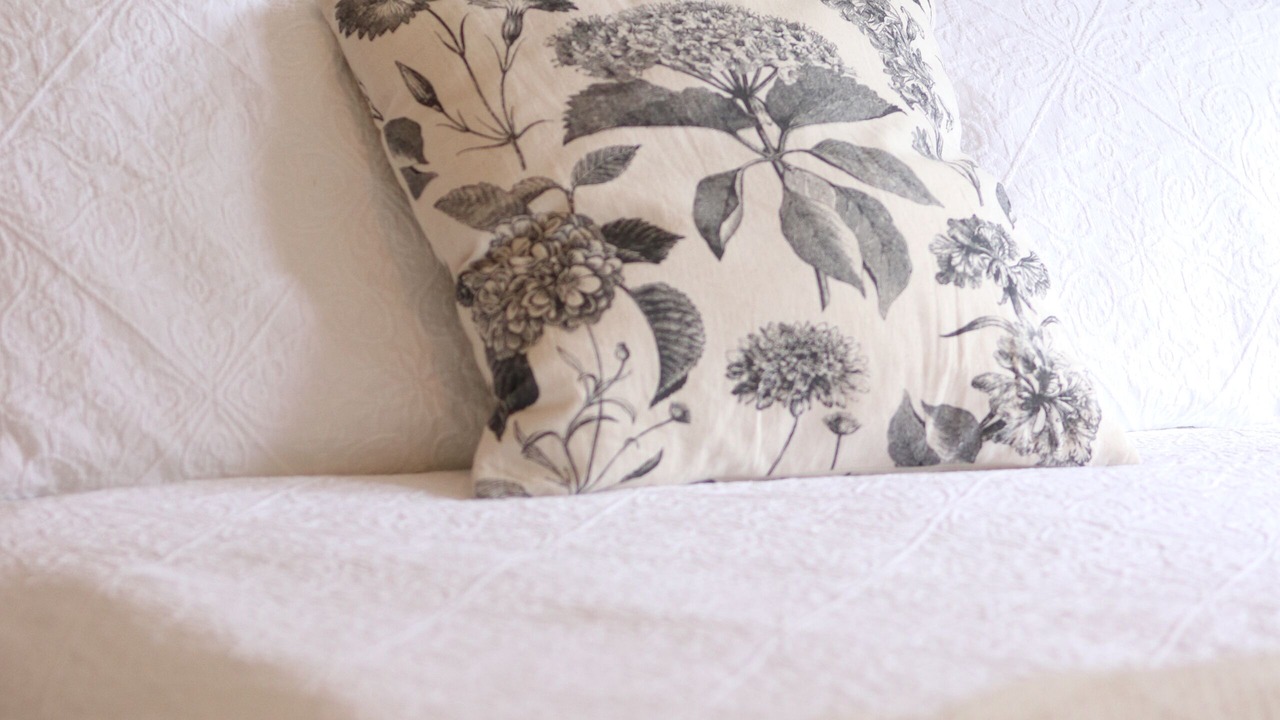 Photo of Bedroom in Yahl