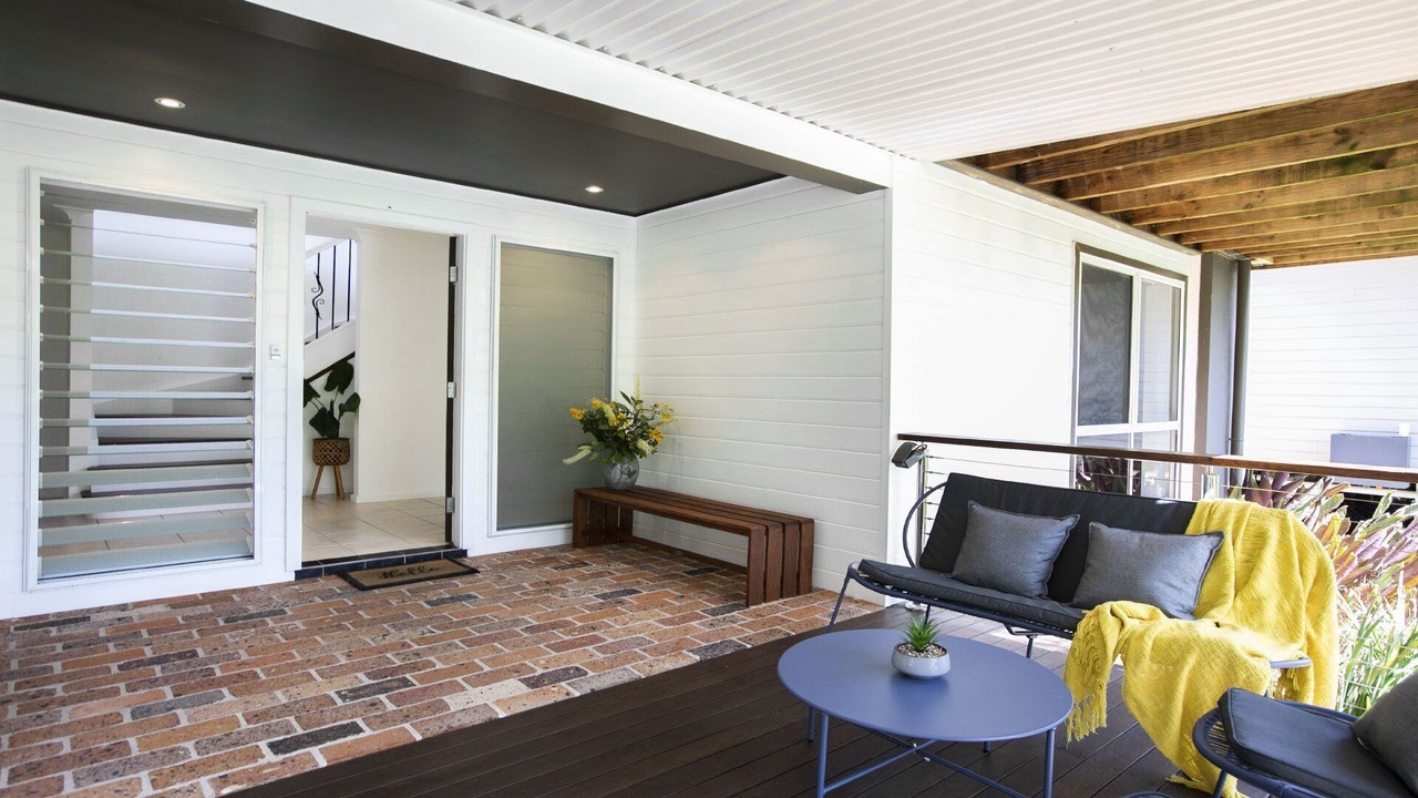 Photo of Patio Balcony in Pretty Beach Central Coast
