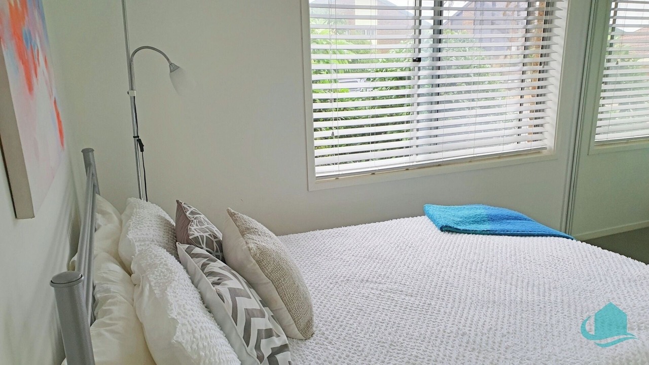 Photo of Bedroom in Caves Beach