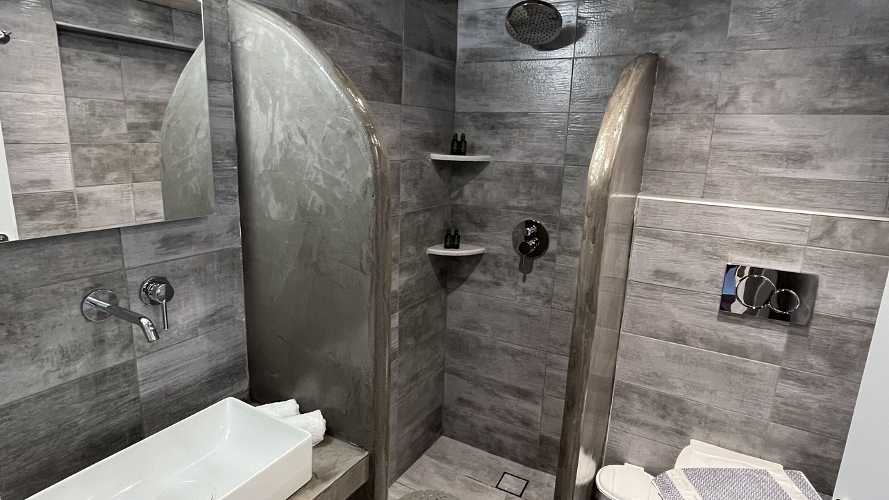 Photo of Bathroom in Imerovigli