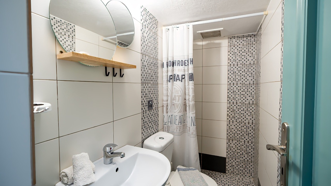 Photo of Bathroom in Imerovigli