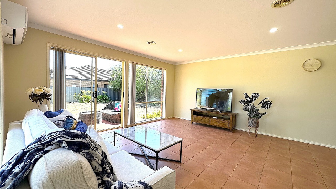 Photo of Livingroom in Point Cook