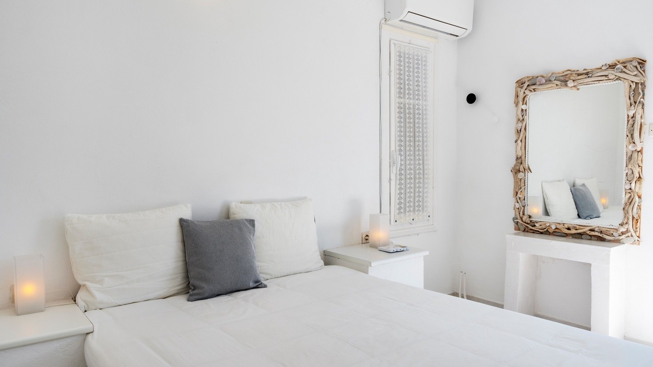 Photo of Bedroom in Koundouros