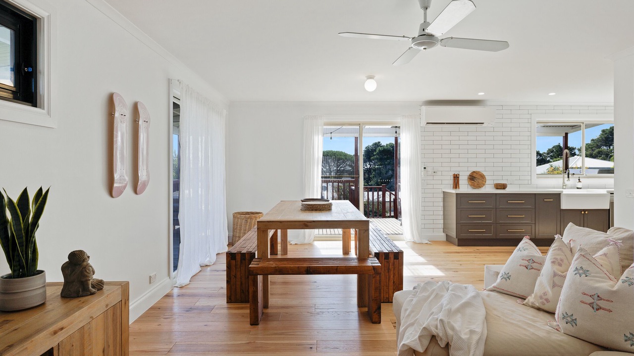 Photo of Livingroom in Newhaven