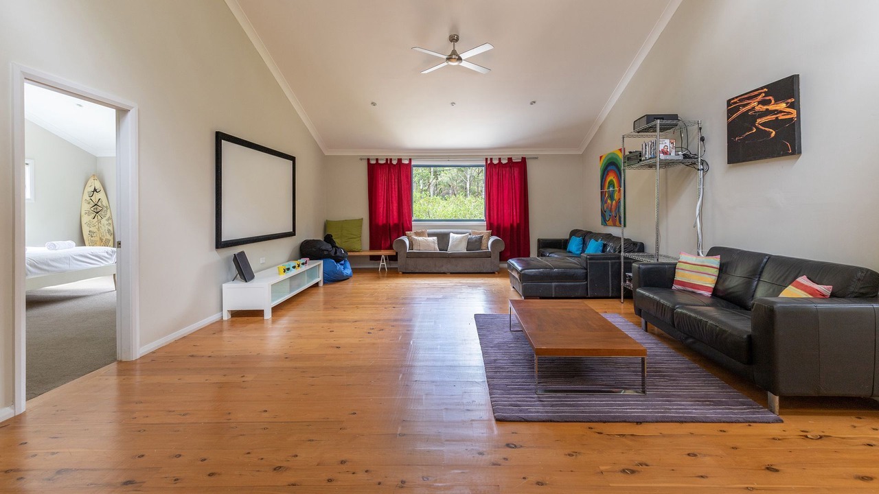 Photo of Livingroom in Smiths Lake