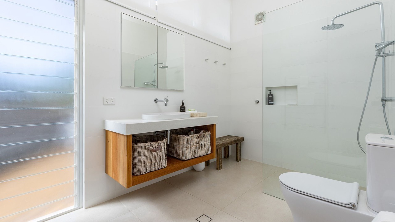 Photo of Bathroom in Boomerang Beach