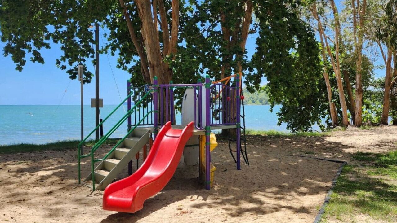 Photo of Others in Kewarra Beach