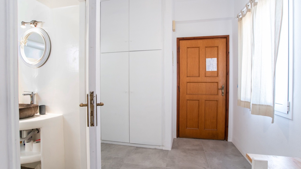 Photo of Bathroom in Parikia