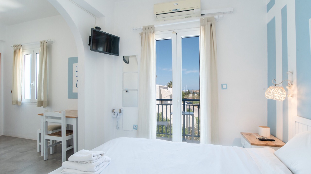 Photo of Bedroom in Parikia