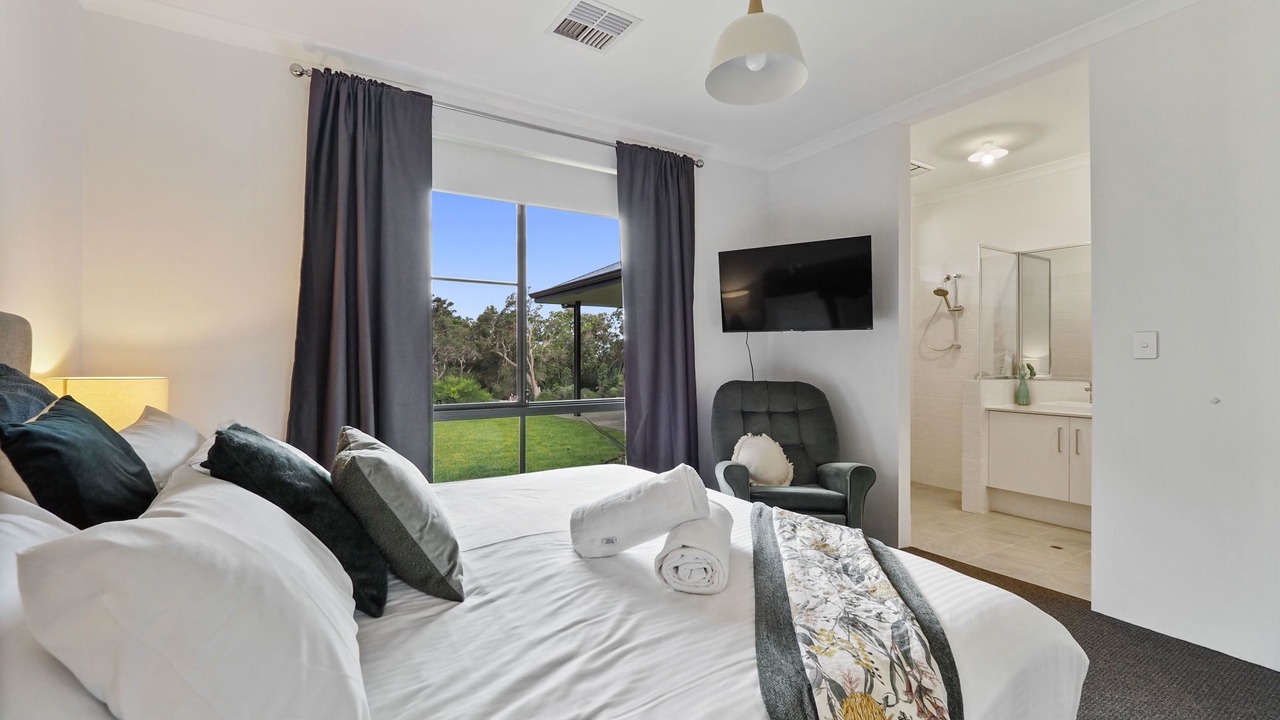 Photo of Bedroom in Quedjinup