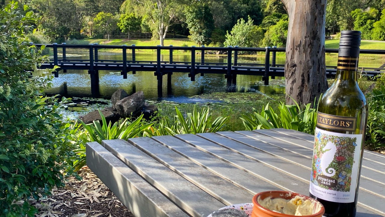 Photo of Outdoor in Biggera Waters