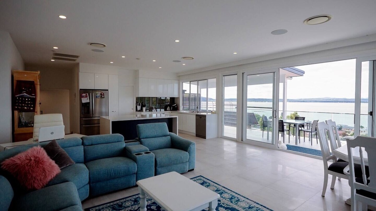 Photo of Livingroom in Corlette