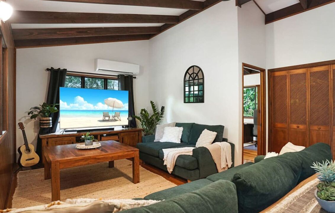 Photo of Livingroom in Brinsmead