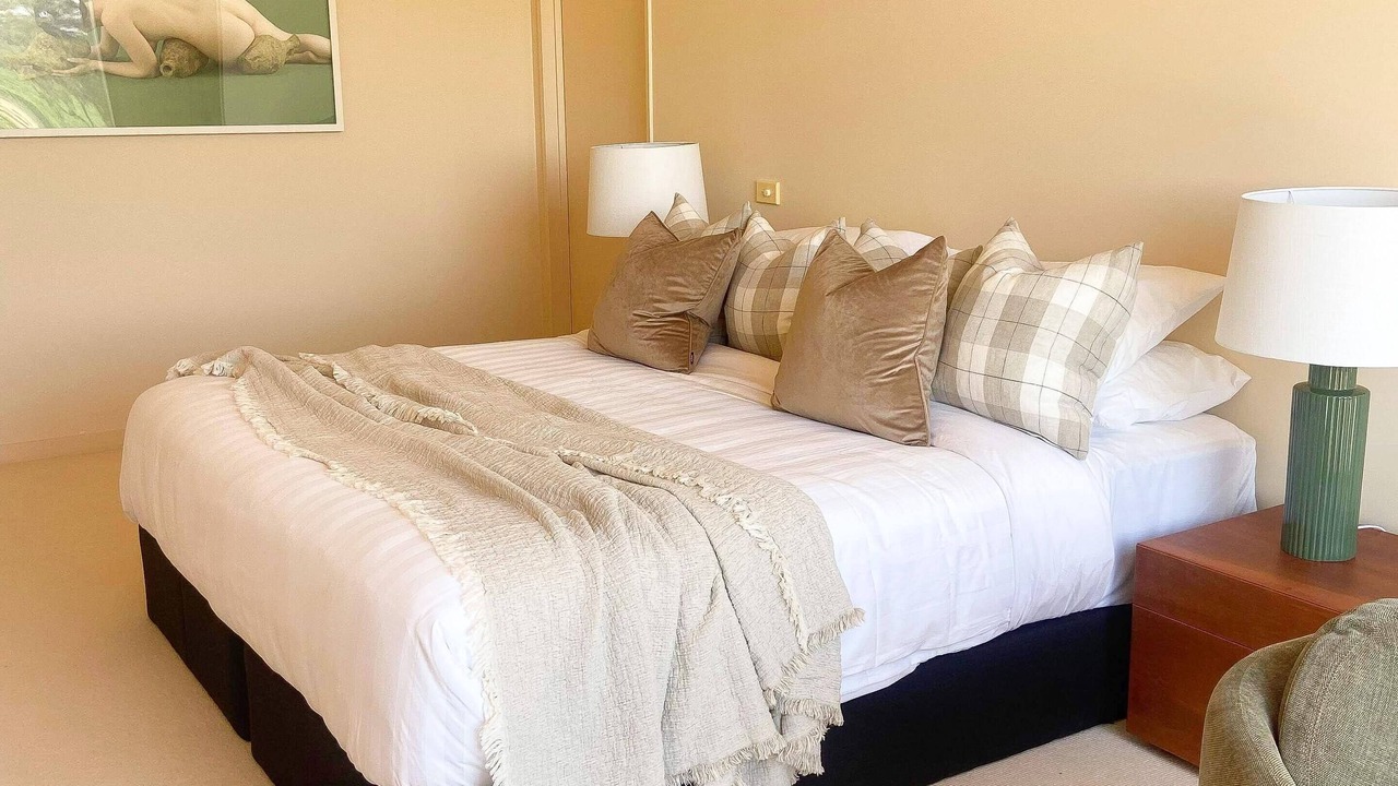 Photo of Bedroom in Ladys Pass