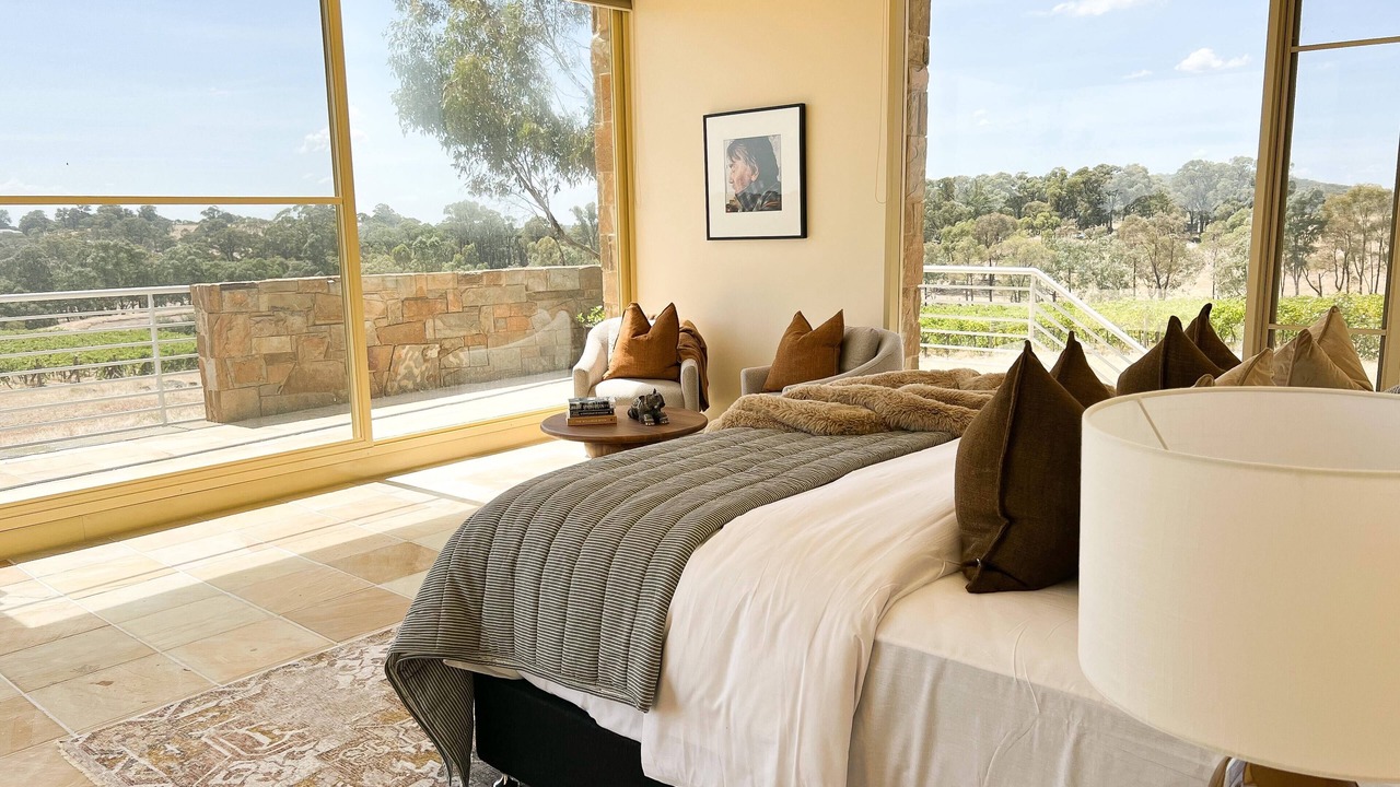 Photo of Bedroom in Ladys Pass