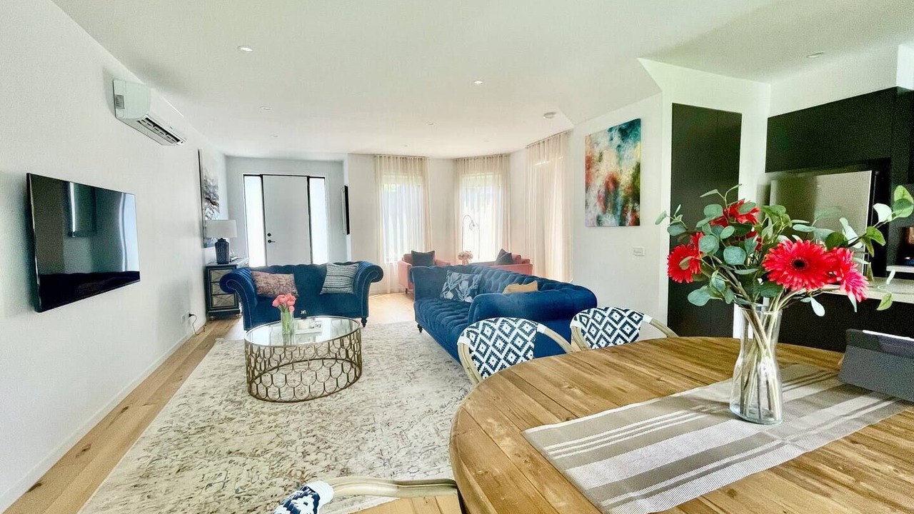 Photo of Livingroom in Capel Sound