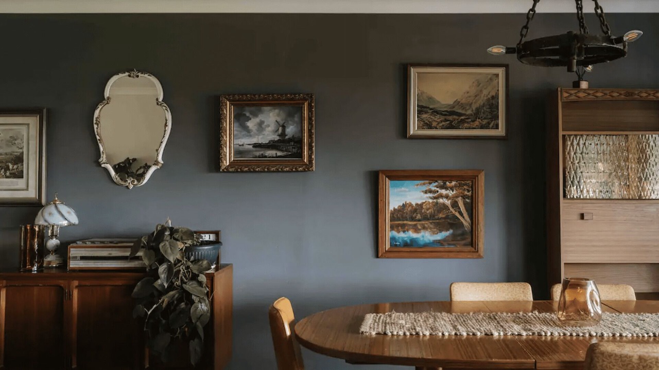 Photo of Livingroom in Milton
