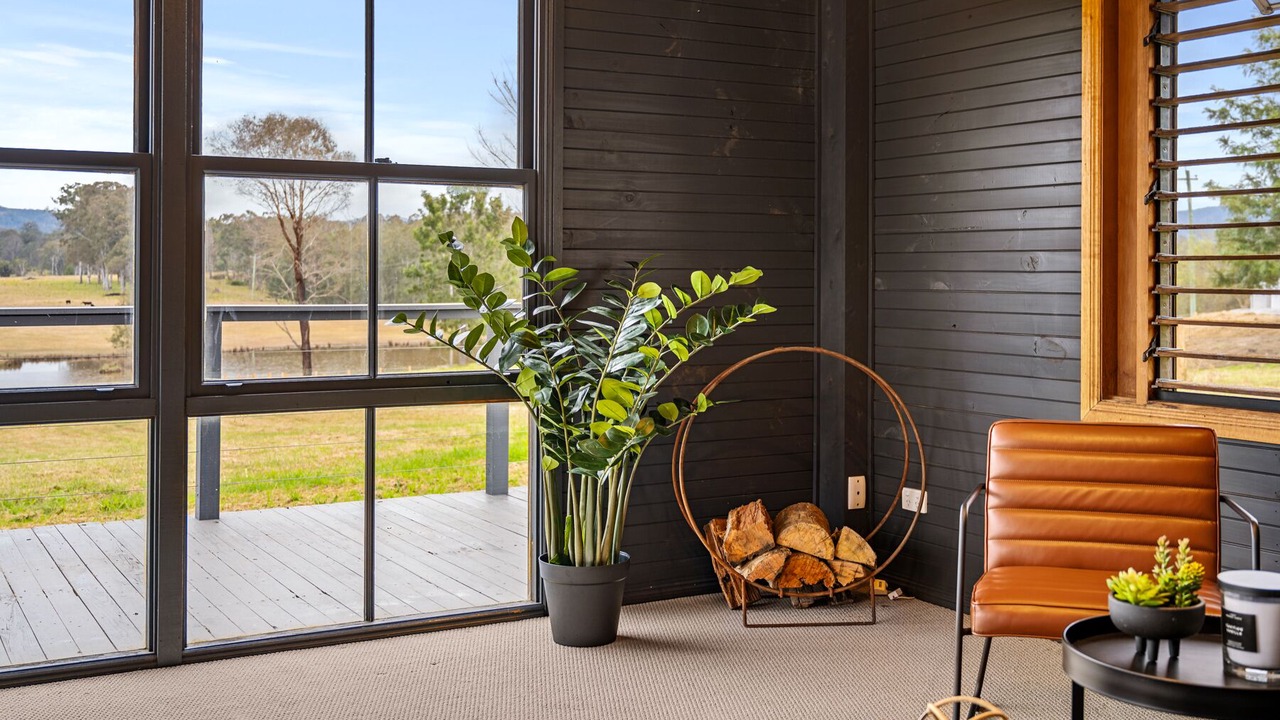 Photo of Livingroom in Ellalong