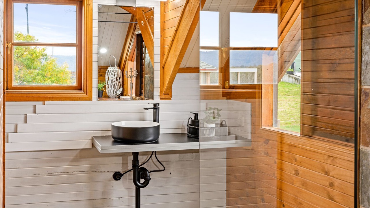Photo of Bathroom in Ellalong