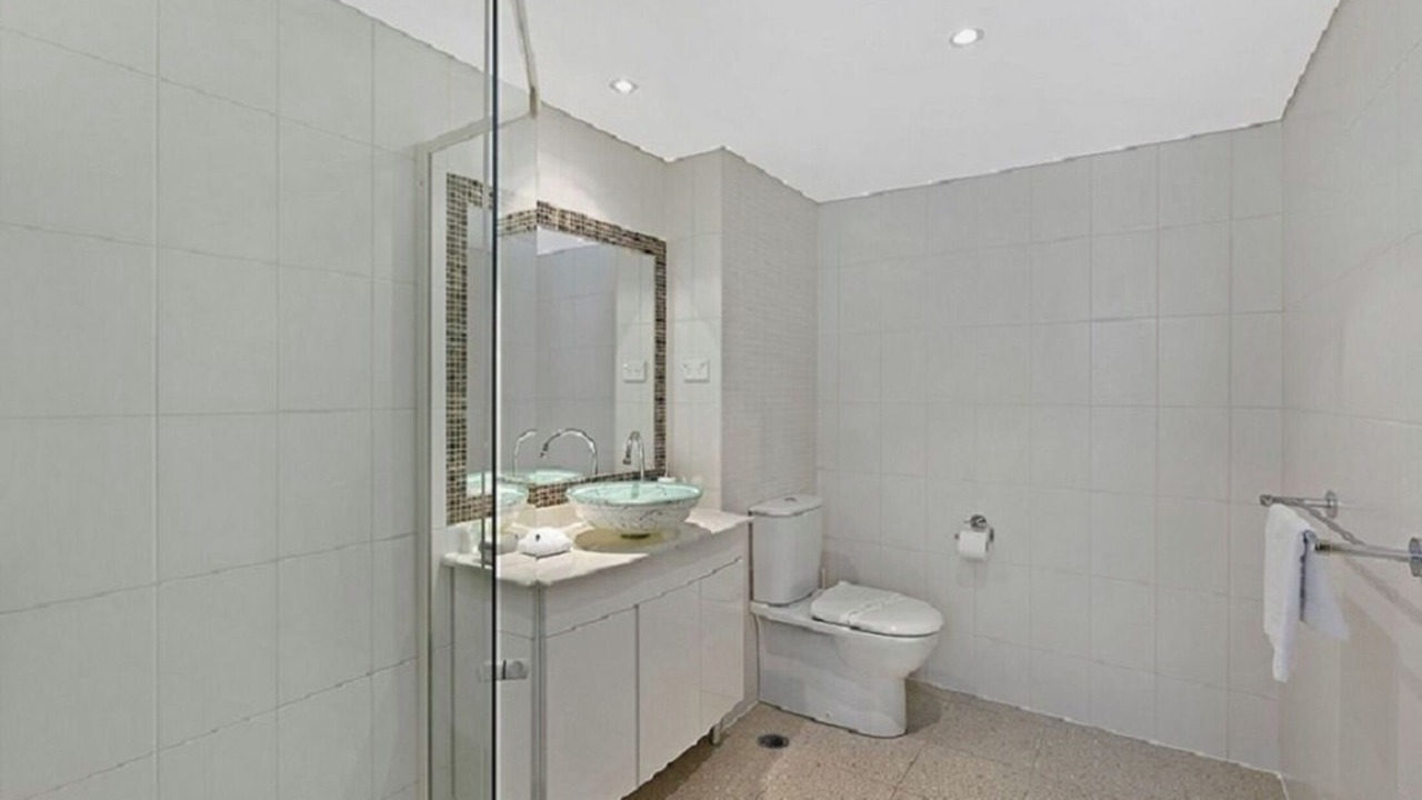 Photo of Bathroom in The Entrance