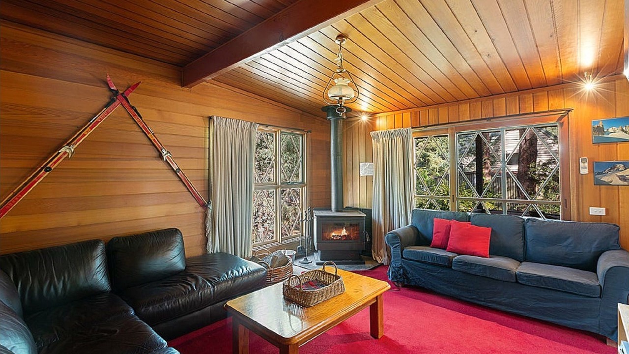 Photo of Livingroom in Sawmill Settlement