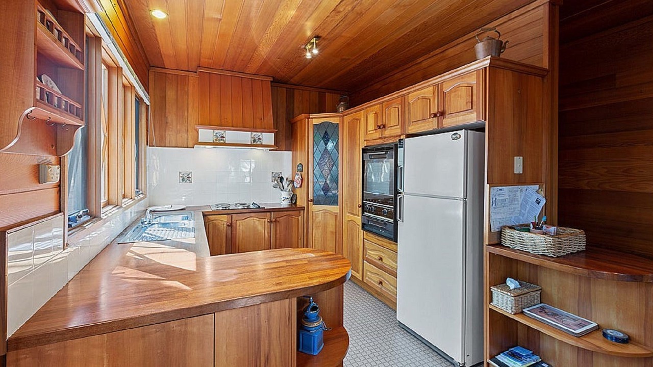 Photo of Kitchen in Sawmill Settlement