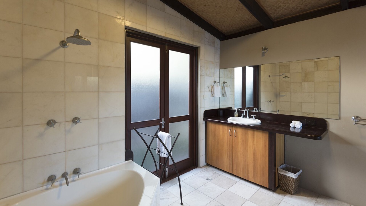 Photo of Bathroom in Newell