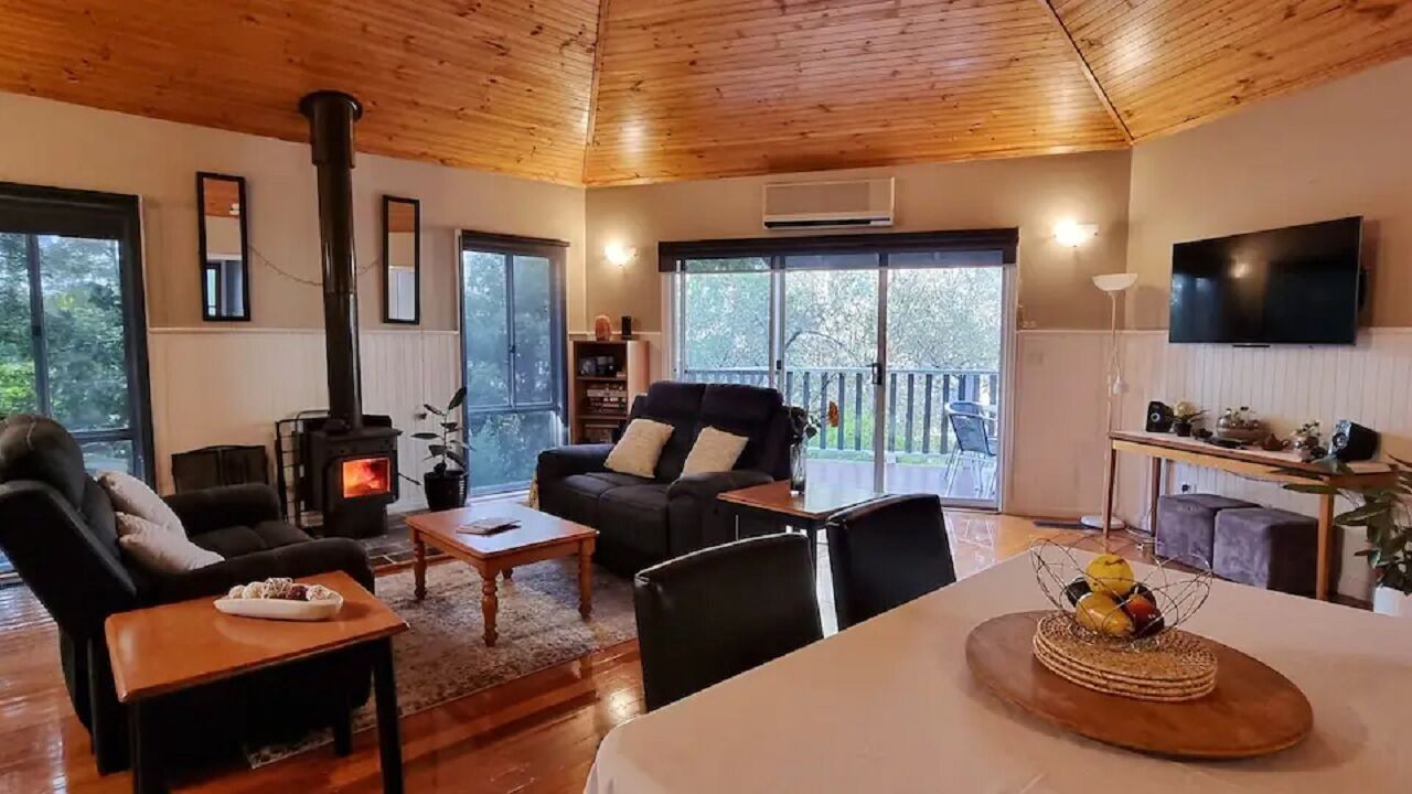 Photo of Livingroom in Hepburn Springs