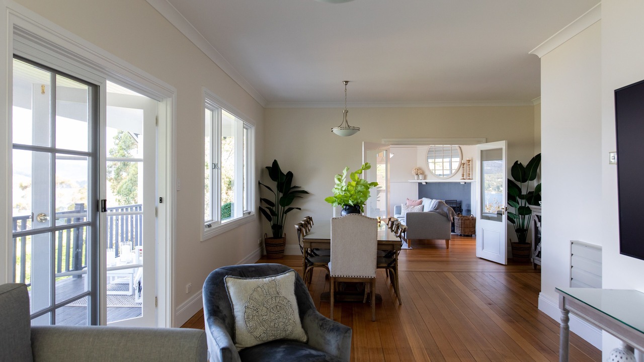 Photo of Livingroom in Lymington