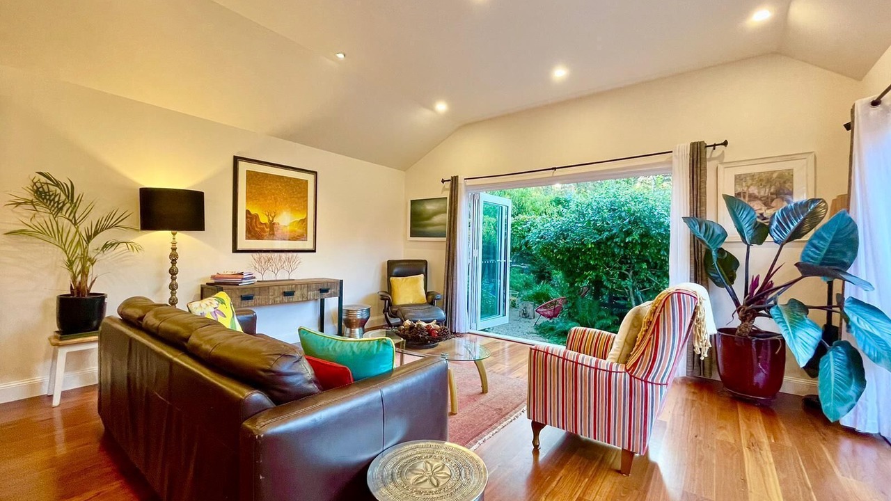 Photo of Livingroom in Mount Victoria