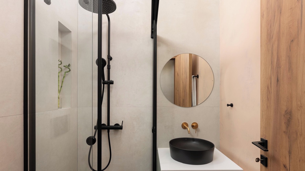 Photo of Bathroom in Ixia