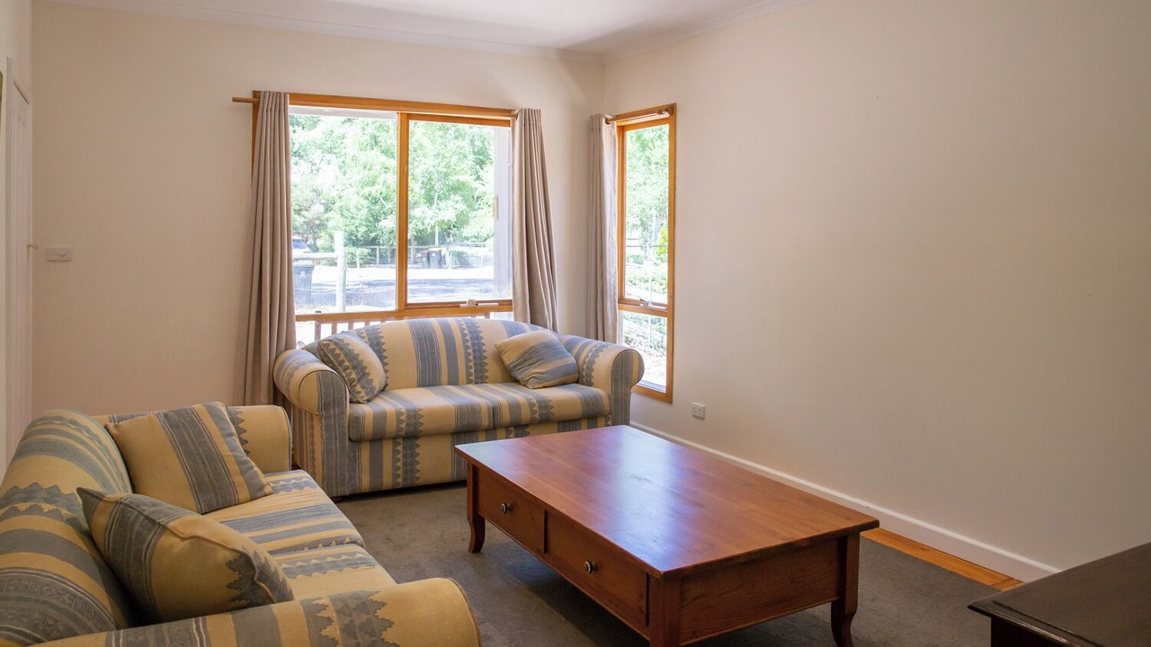 Photo of Livingroom in Sawmill Settlement