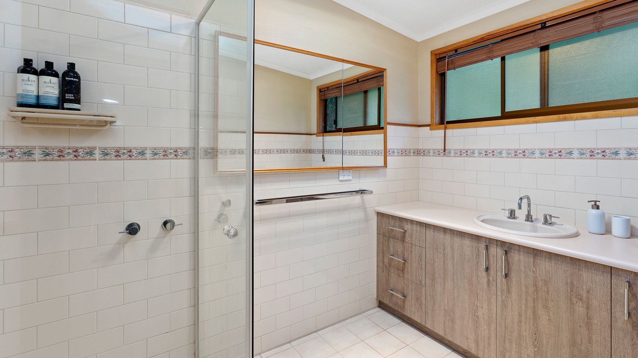 Photo of Bathroom in Skenes Creek