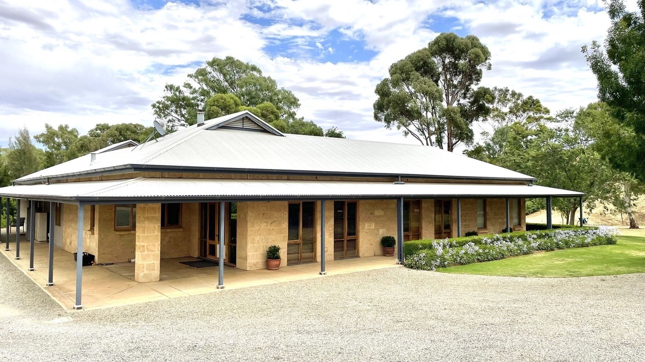 Photo of Outdoor in Upper Wakefield