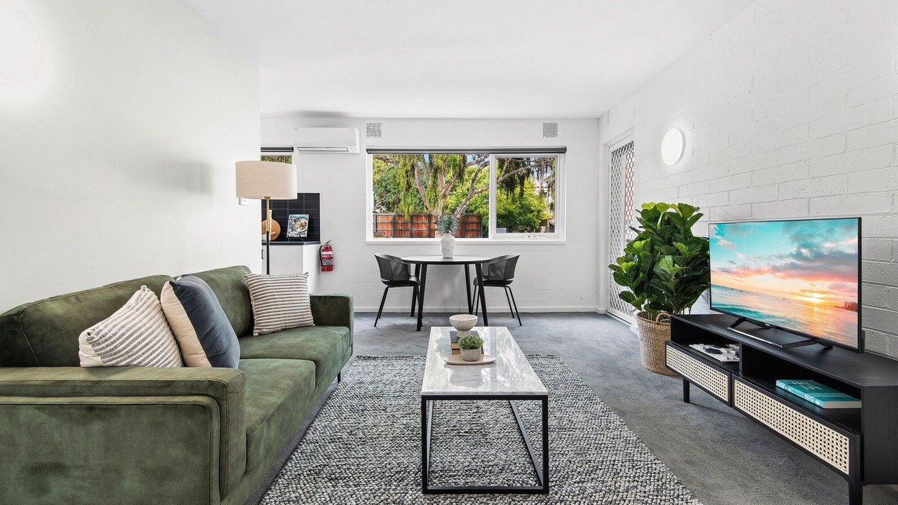 Photo of Livingroom in Parkville