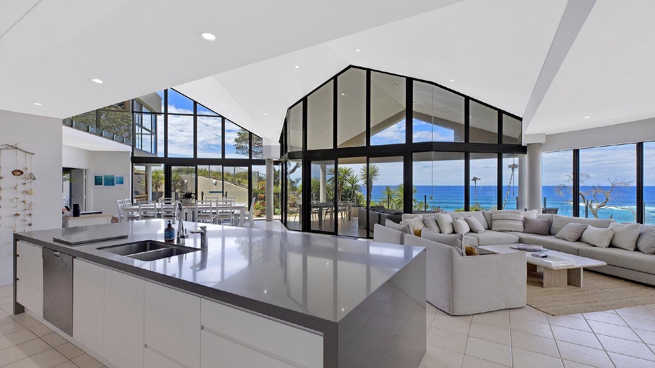 Photo of Livingroom in Forresters Beach