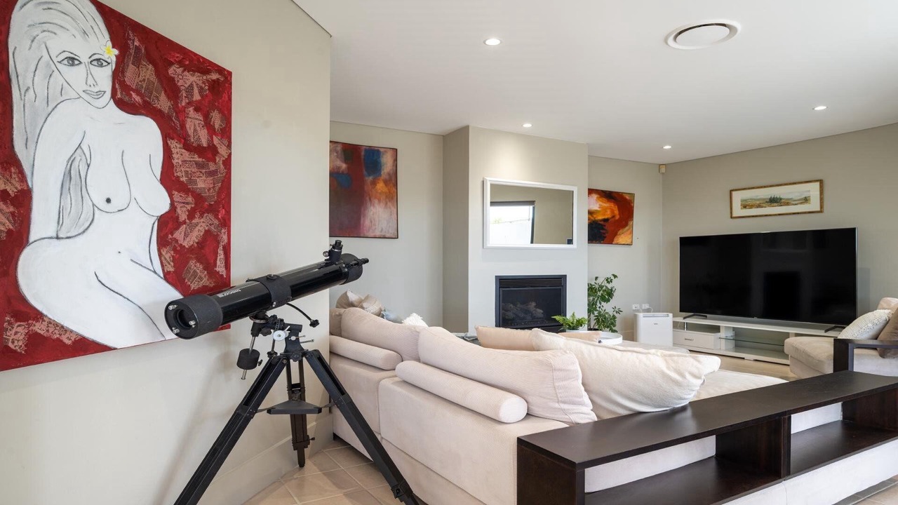 Photo of Livingroom in Forresters Beach