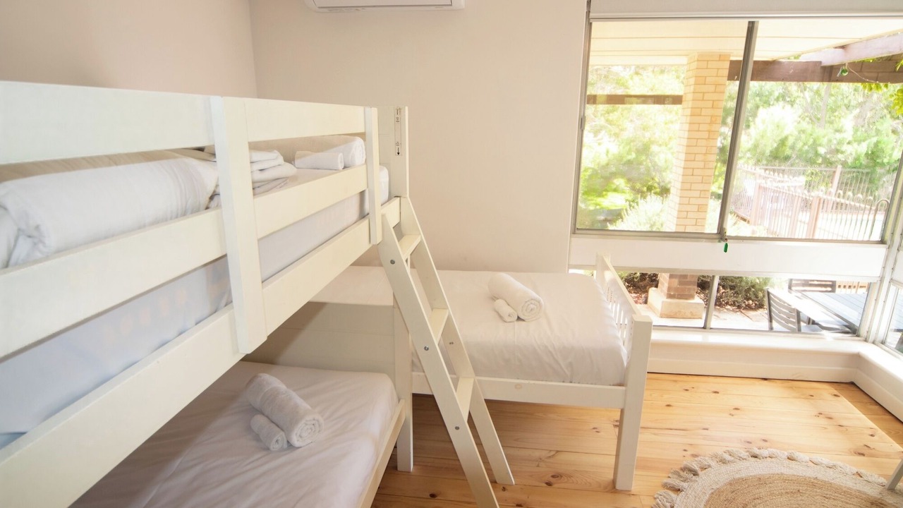 Photo of Bedroom in Seacliff Park