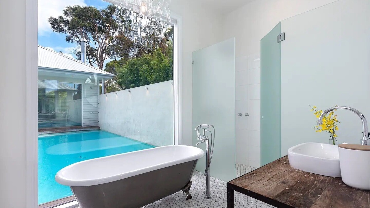 Photo of Bathroom in Point Leo