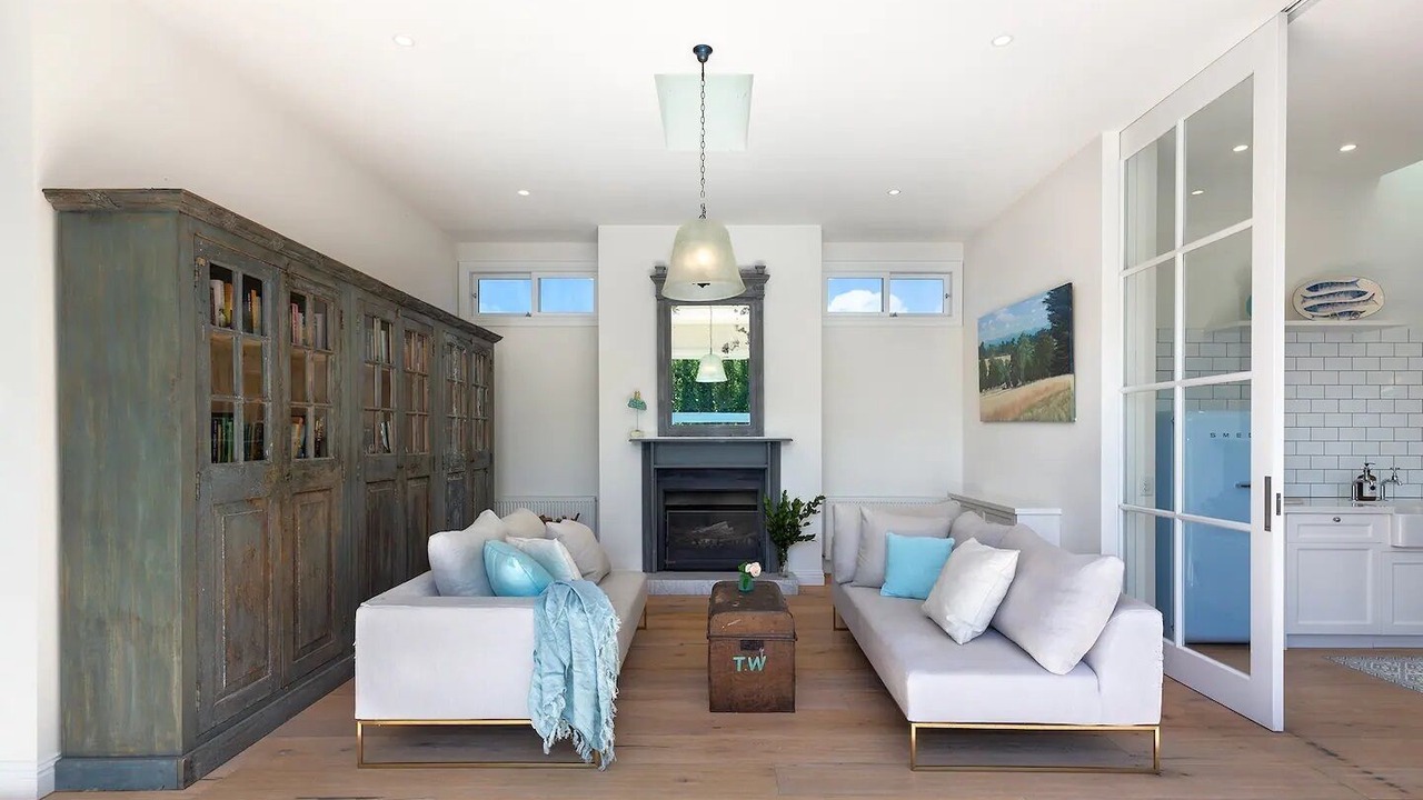 Photo of Livingroom in Point Leo