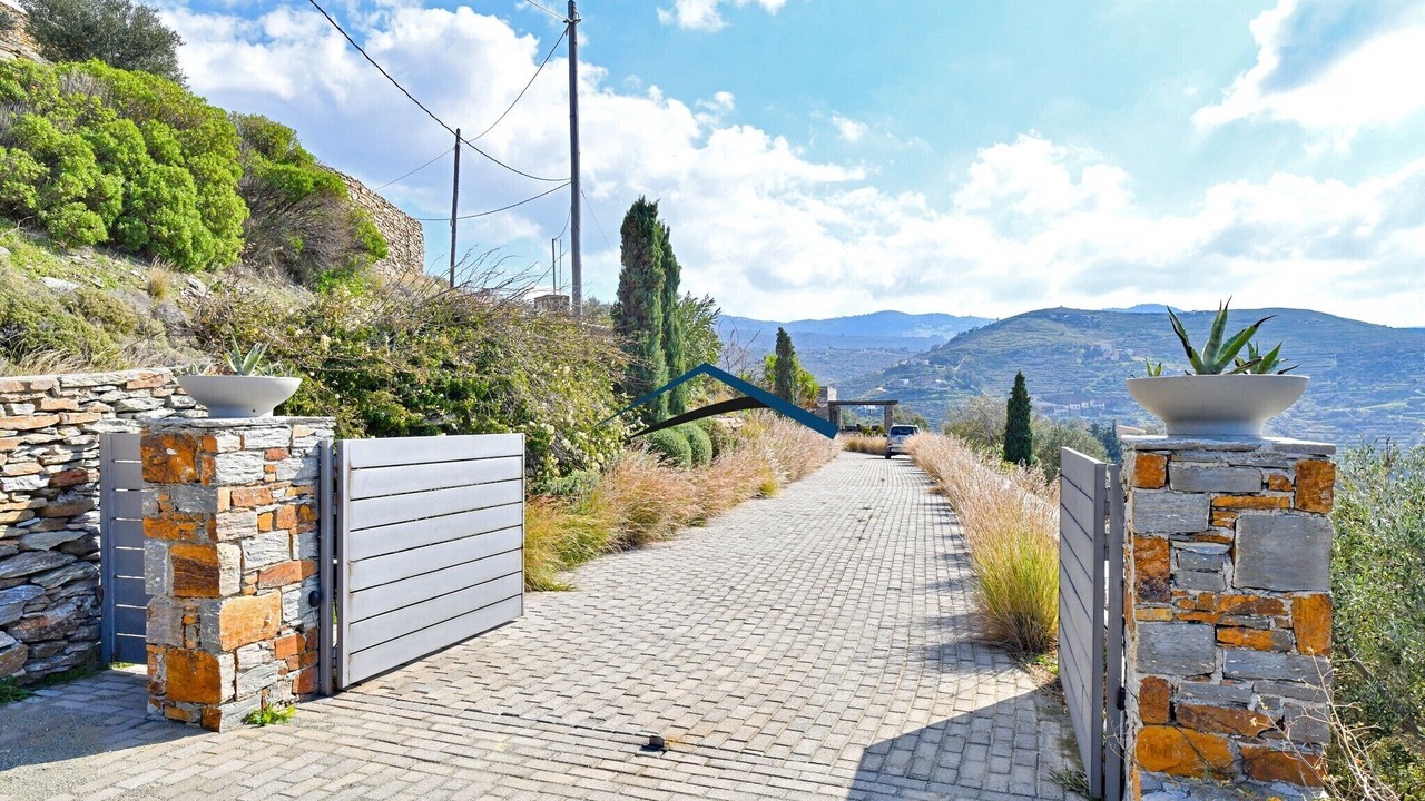 Photo of Outdoor in Vourkari